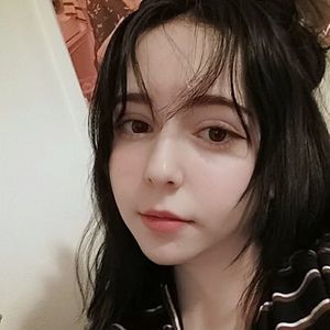 Meet your Posher, Lexie